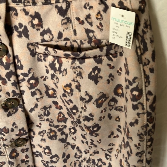 Maurice’s: Leopard Print Skirt- Mini- Stretch- 10 - Picture 5 of 14